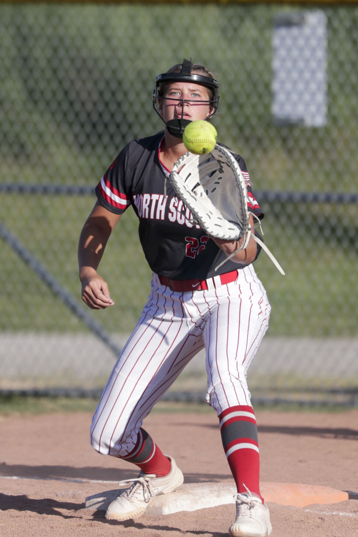 062222-qc-spt-bett-ns softball-04.jpg
